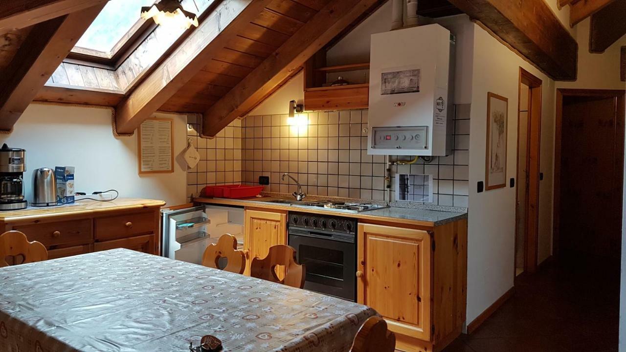 Residence Carola Mezzana  Luaran gambar